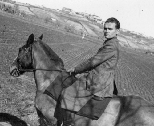 Giovane Gualco a Cavallo