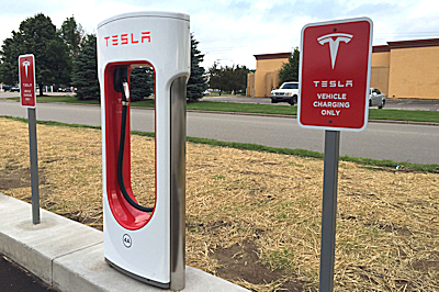 Supercharger Tesla