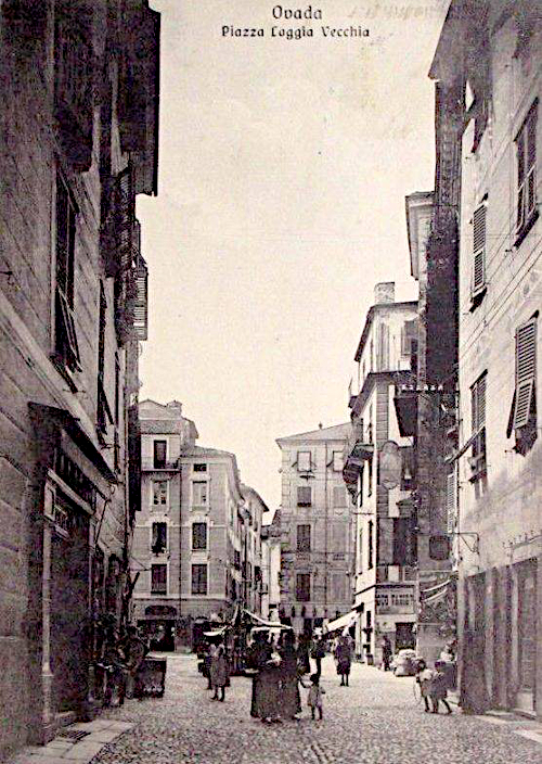 Piazza Loggia Vecchia